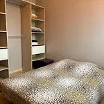 Appartement Lumineux 70M2 Avec Garage